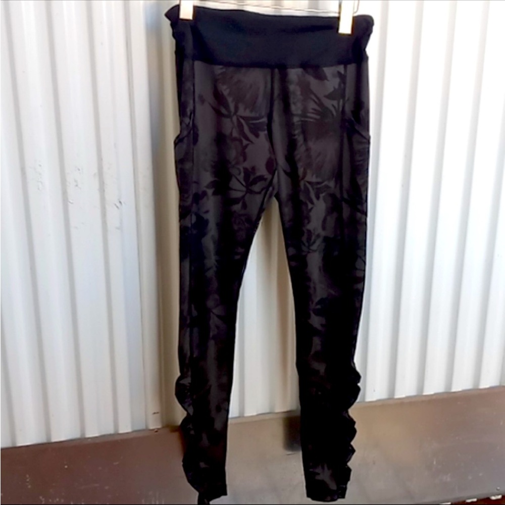 Lululemon leggings sz 8